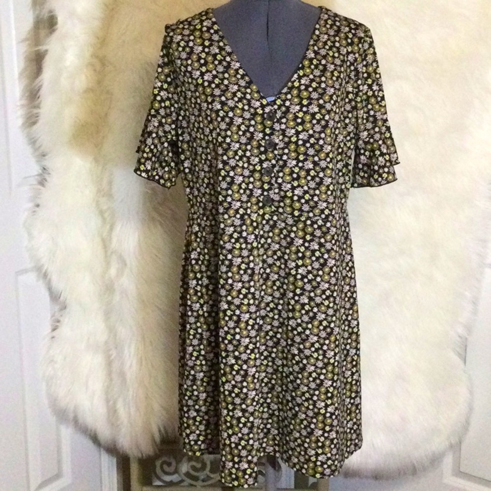 LC Lauren Conrad Floral Dress